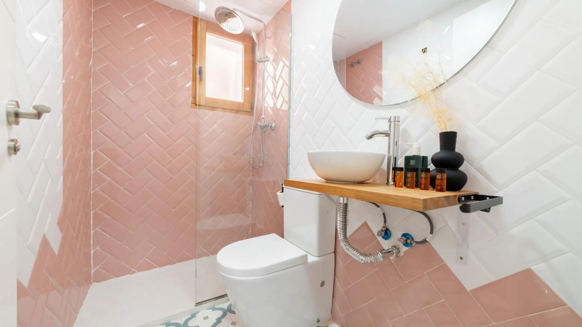 Trendyhomes Realejo Granada Apartahotel